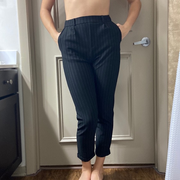 pants for any dinner business meeting or conferences - Picture 1 of 3